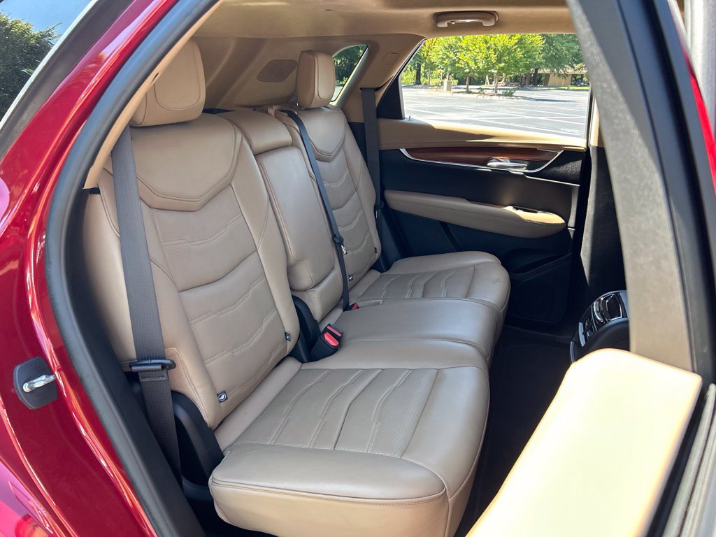 Used 2019 Cadillac XT5 Platinum AWD/4WD image 49