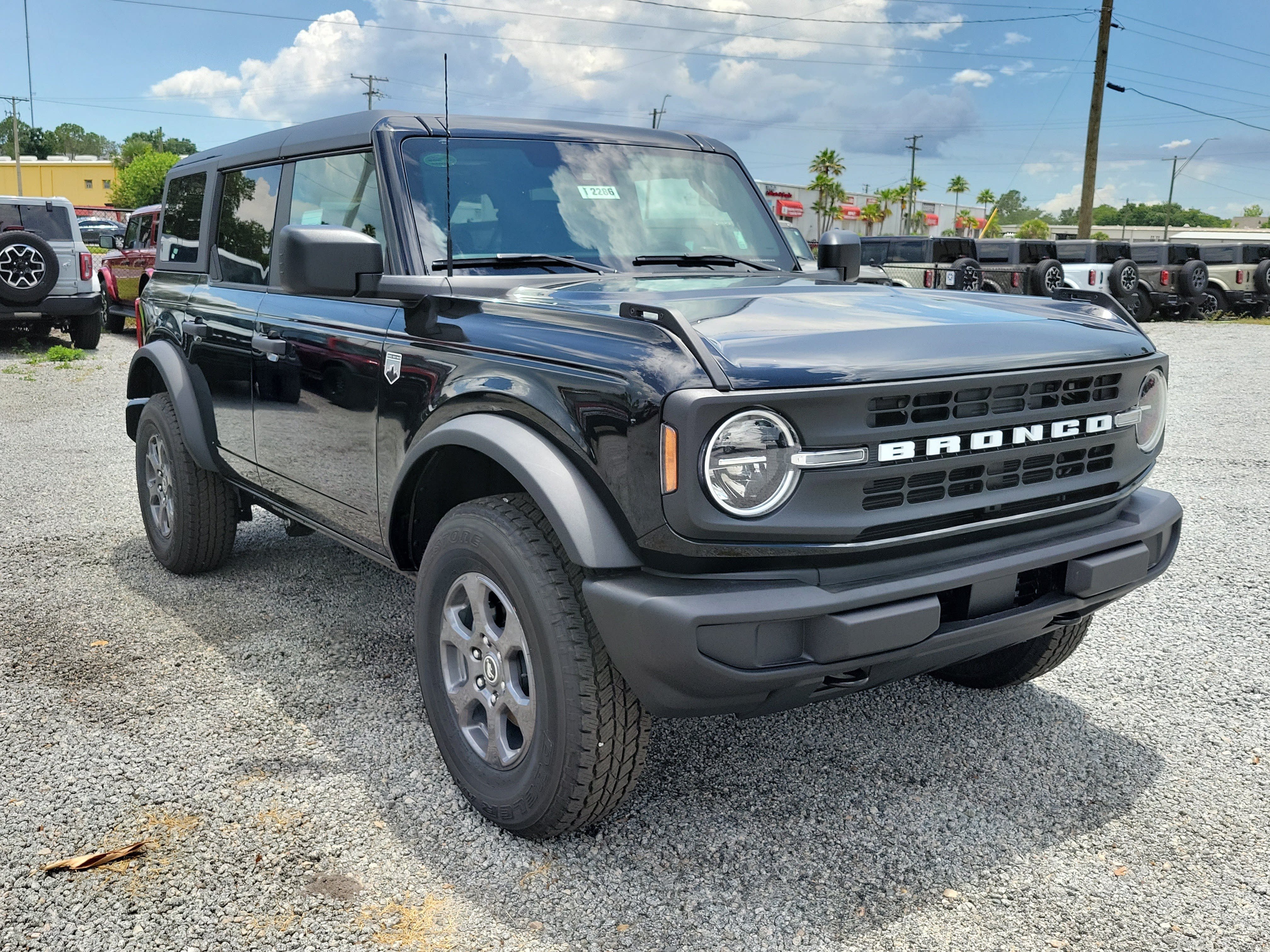 New 2026 Ford Bronco Big Bend AWD/4WD image 2