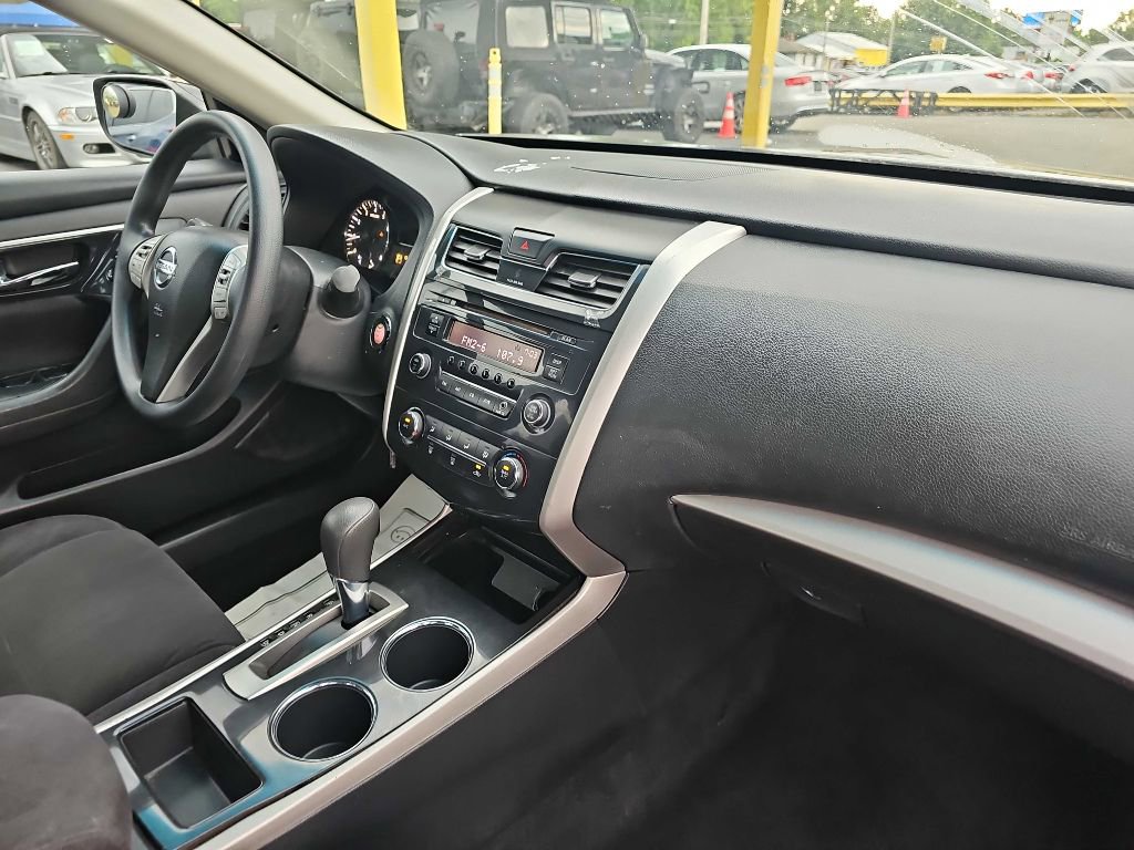 Used 2013 Nissan Altima 2.5 S image 39
