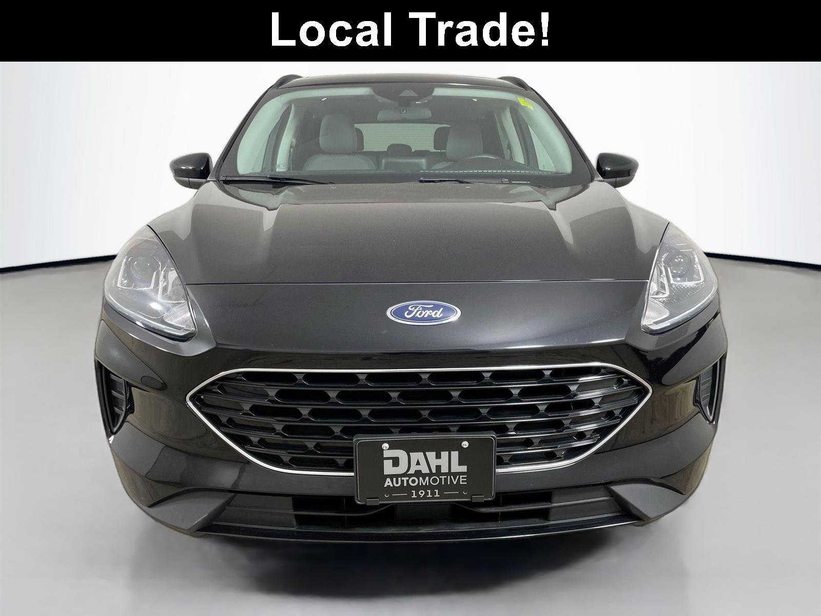 Used 2022 Ford Escape SE w/ SE Sport Appearance Package AWD/4WD image 3