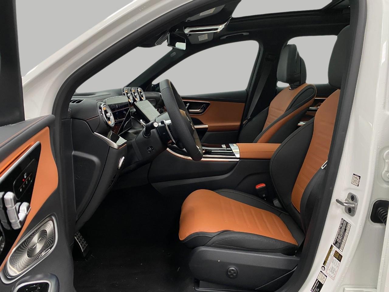 New 2026 Mercedes-Benz GLC 43 AMG 4MATIC image 31