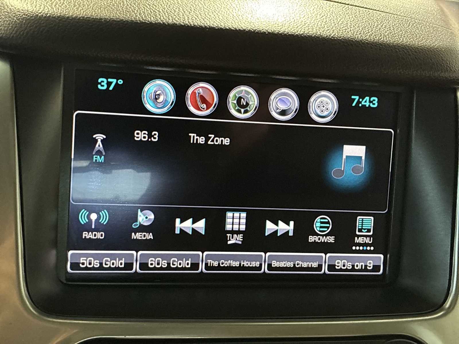 Used 2019 Chevrolet Tahoe Premier image 12