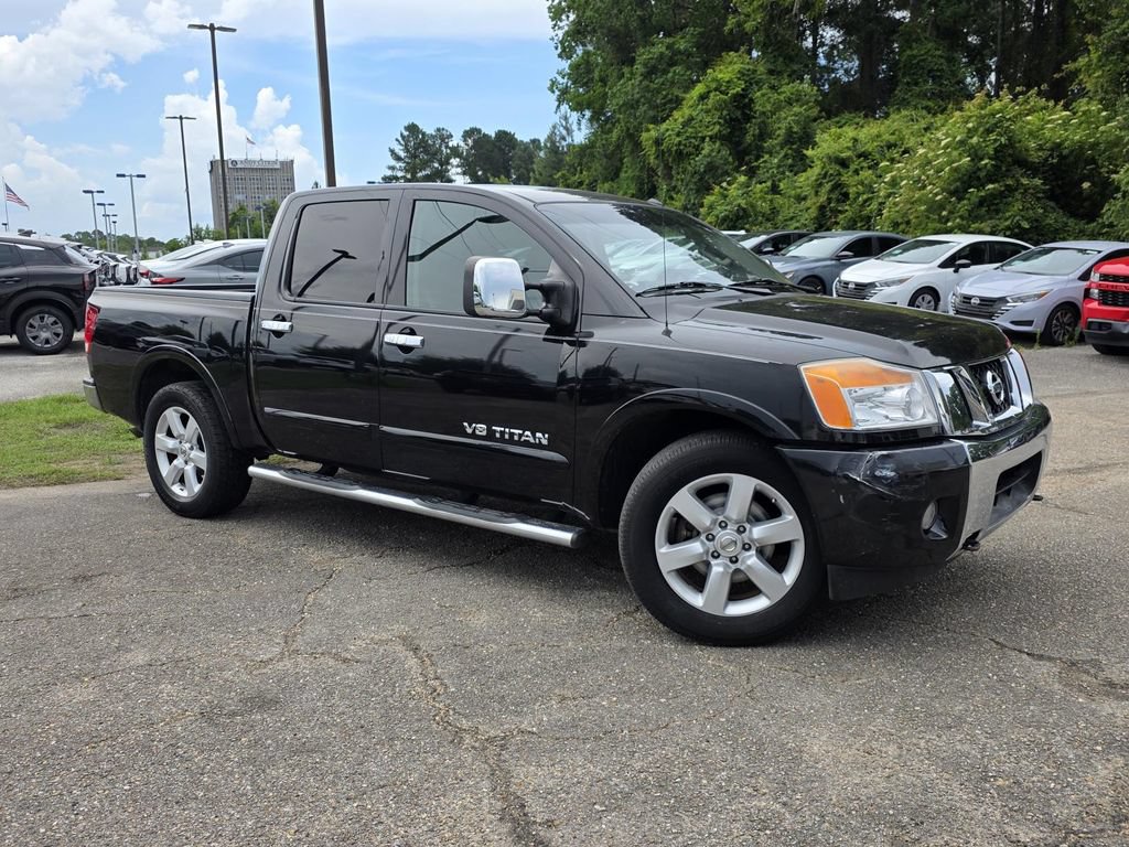 Used 2014 Nissan Titan SL w/ SL Max Utility Package RWD image 2