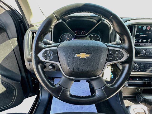 Used 2018 Chevrolet Colorado LT AWD/4WD image 11