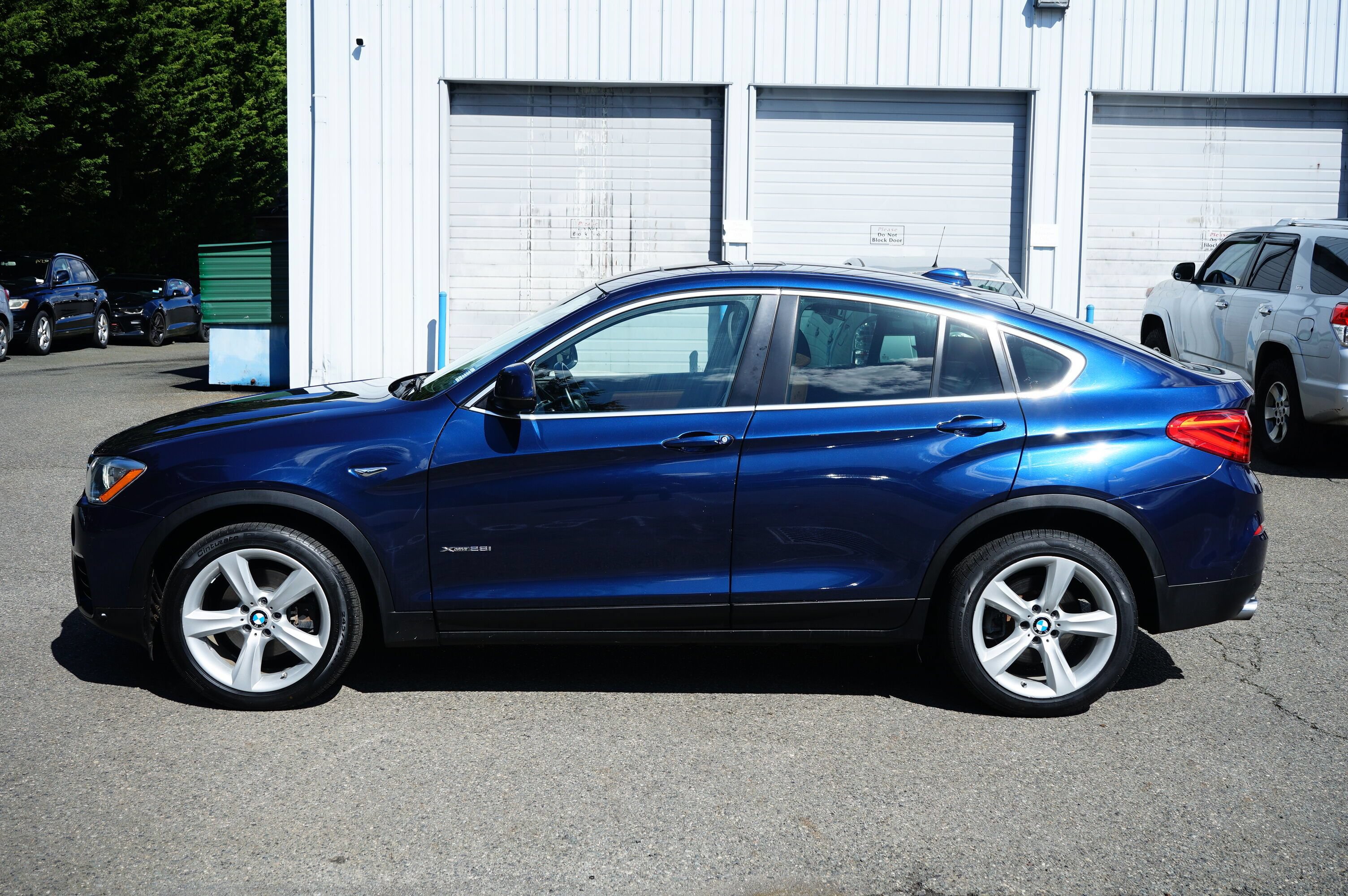 Used 2015 BMW X4 xDrive28i AWD/4WD image 2