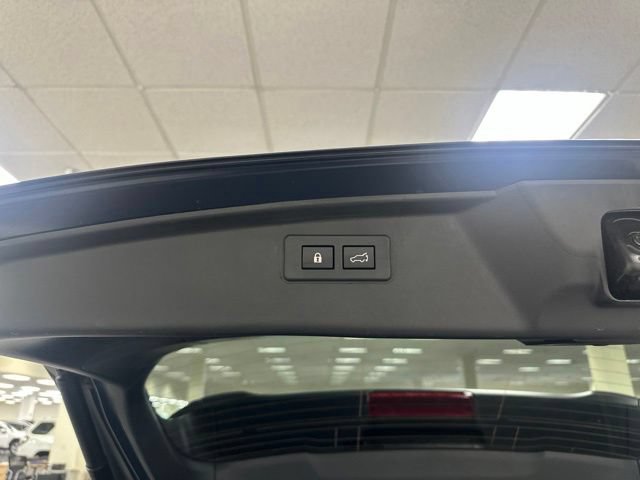 Used 2025 Subaru Outback Onyx Edition AWD/4WD image 22