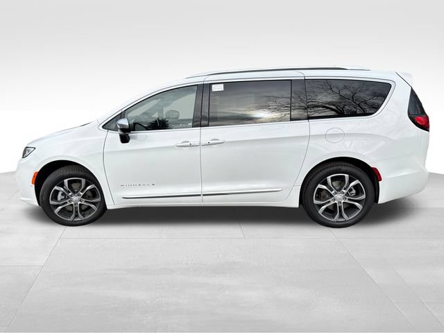 New 2026 Chrysler Pacifica Pinnacle AWD/4WD image 4