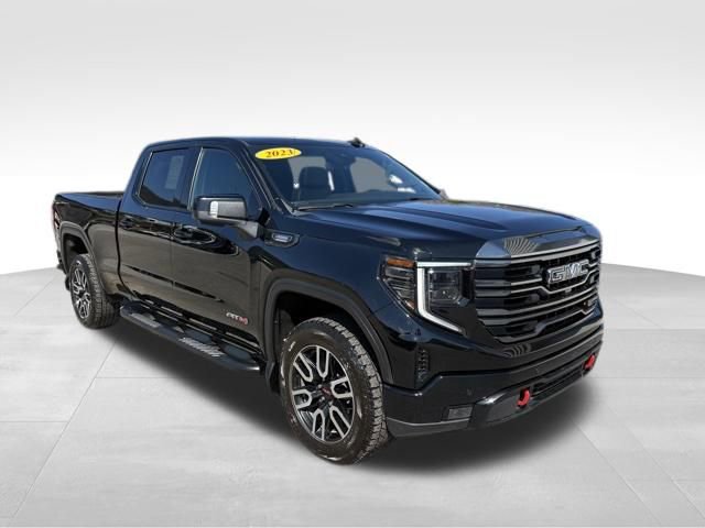 Used 2023 GMC Sierra 1500 AT4 w/ Technology Package AWD/4WD image 8