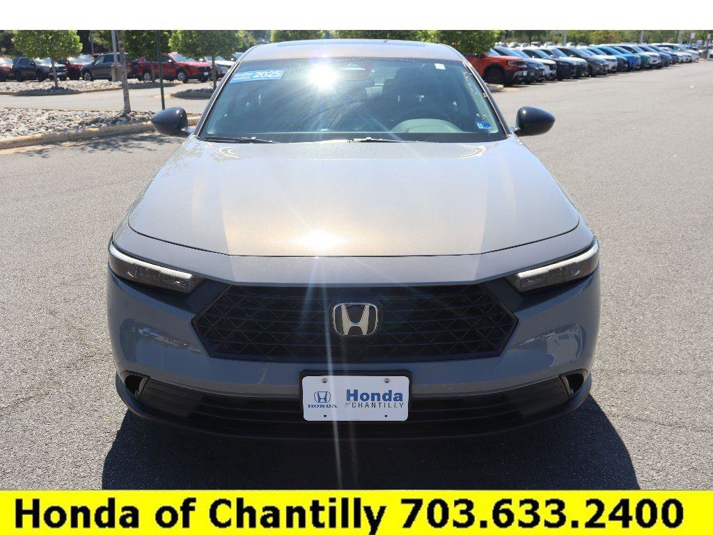 Certified 2025 Honda Accord SE image 2