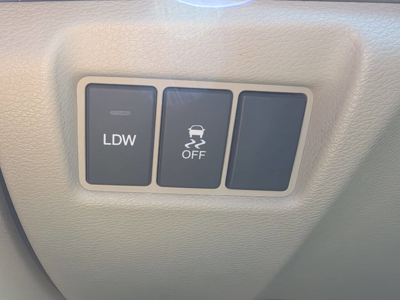 Used 2015 Acura MDX SH-AWD w/ Tech & Entertainment image 26