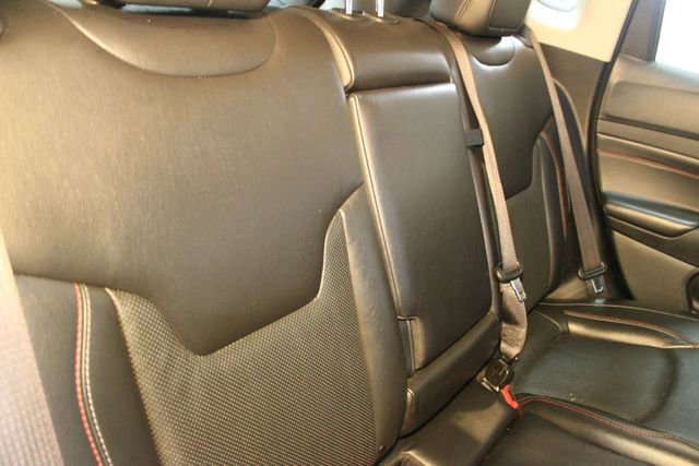 Used 2022 Jeep Compass Trailhawk w/ Trailhawk Elite Group AWD/4WD image 14