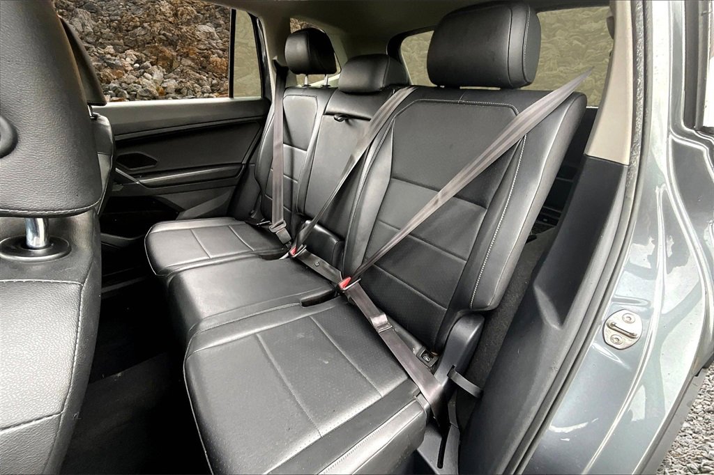 Used 2020 Volkswagen Tiguan SE R-Line image 22