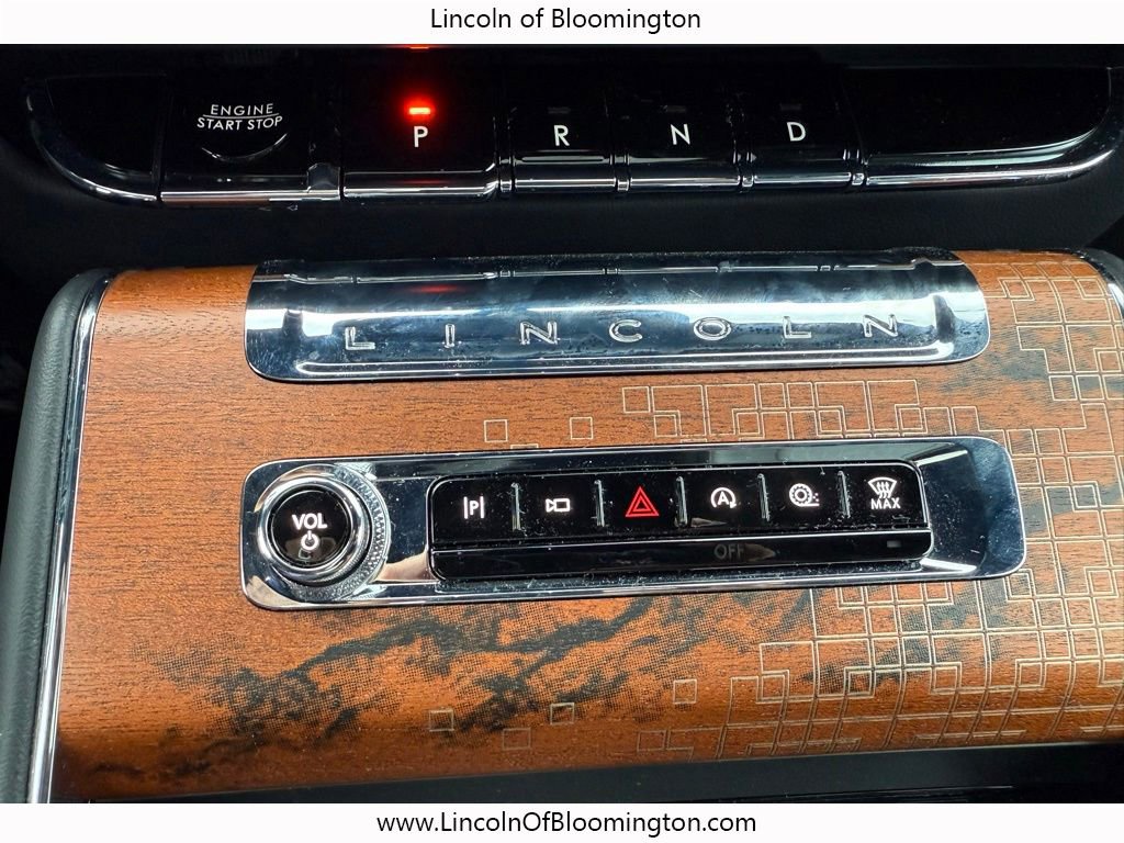 New 2025 Lincoln Aviator Black Label image 47