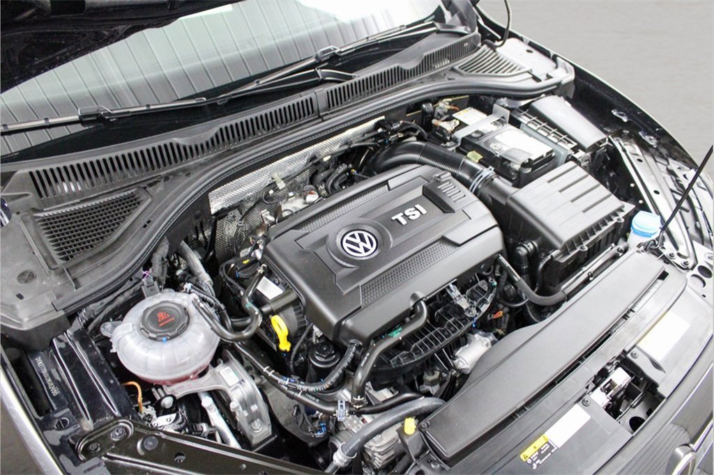 Used 2025 Volkswagen Jetta GLI Autobahn image 25