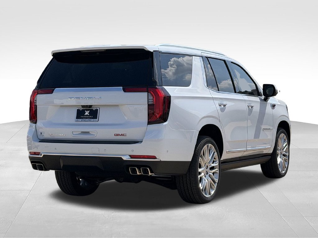 New 2027 GMC Yukon Denali w/ Denali Reserve Package AWD/4WD image 3