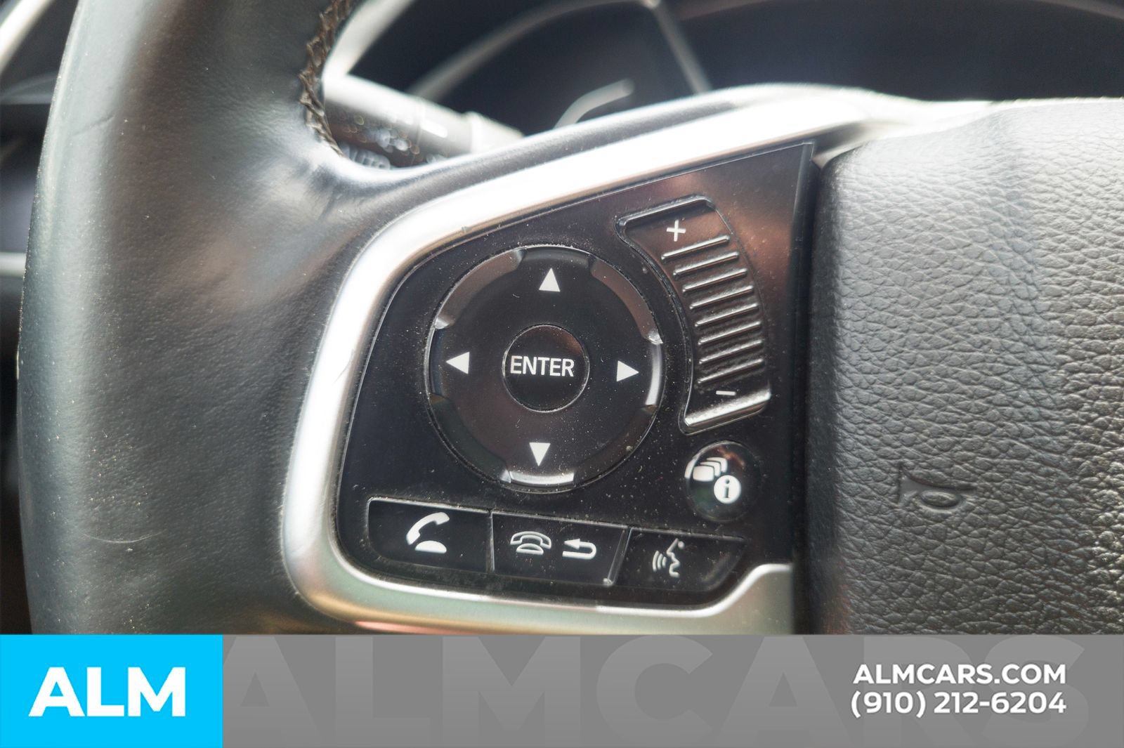 Used 2017 Honda Civic Touring image 15