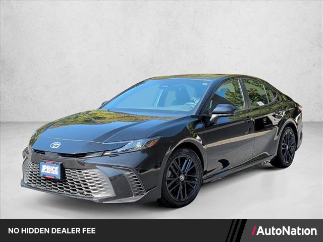 Used 2025 Toyota Camry SE