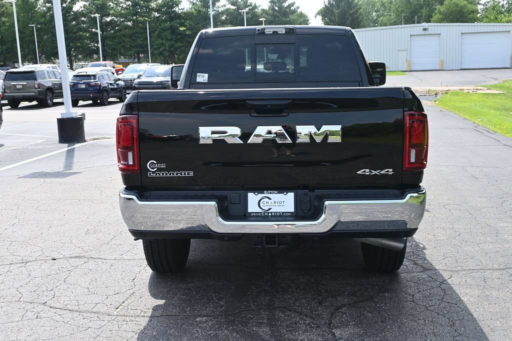 Used 2025 RAM 2500 Laramie AWD/4WD image 11