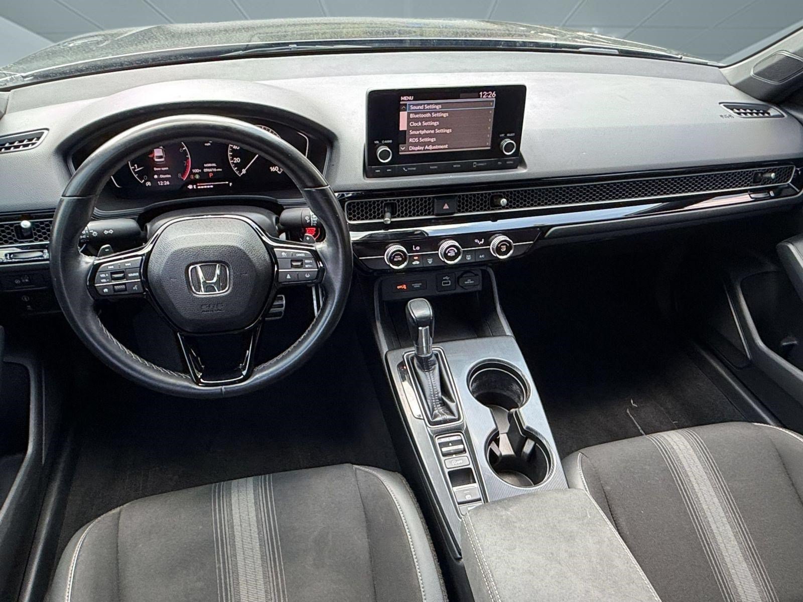 Used 2023 Honda Civic Sport image 15