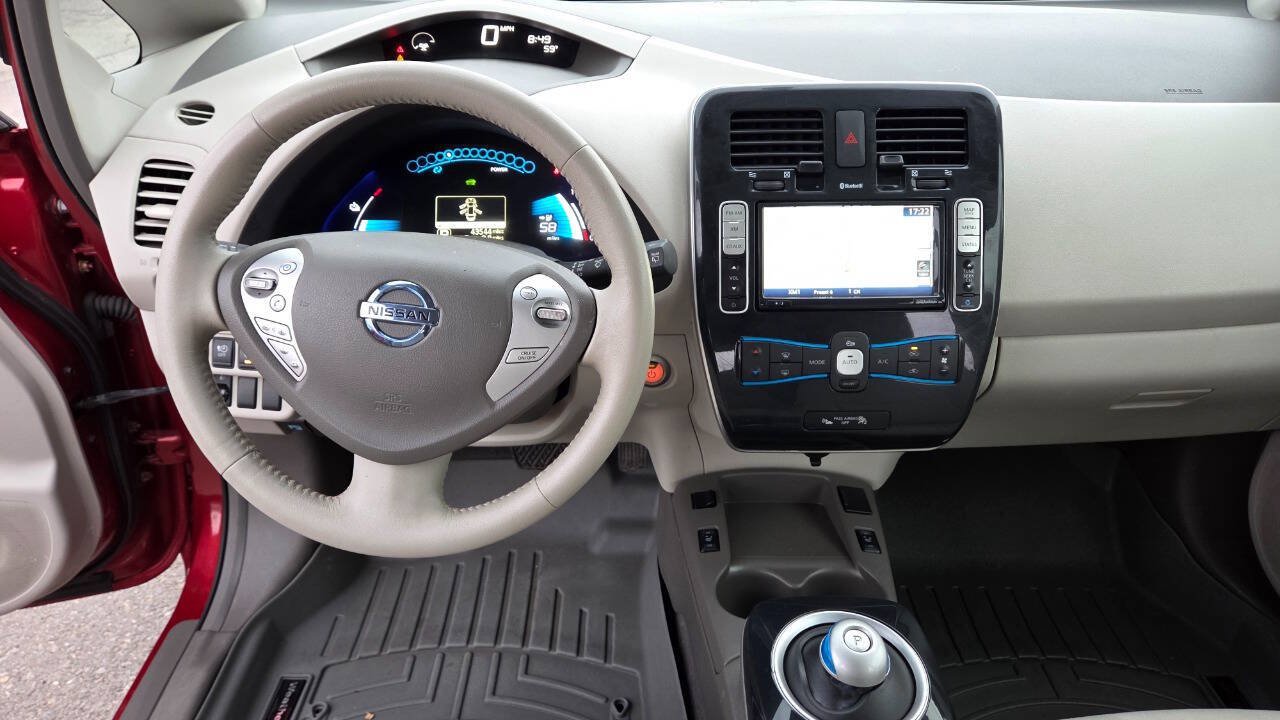 Used 2012 Nissan Leaf SV FWD image 39