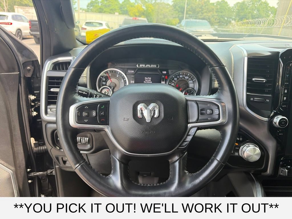 Used 2022 RAM 1500 Laramie AWD/4WD image 11
