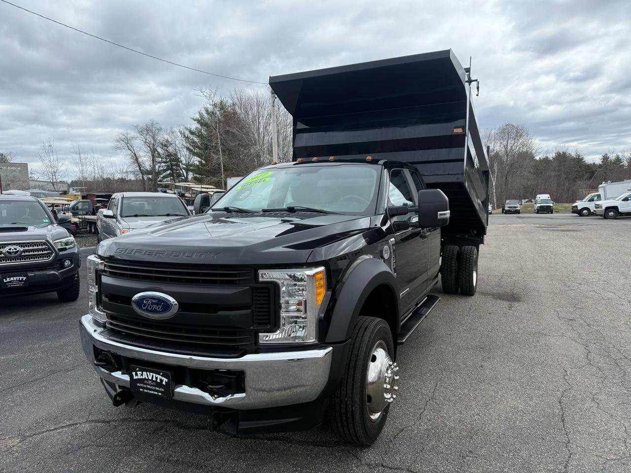 Used 2017 Ford F550 4x4 SuperCab Super Duty image 2