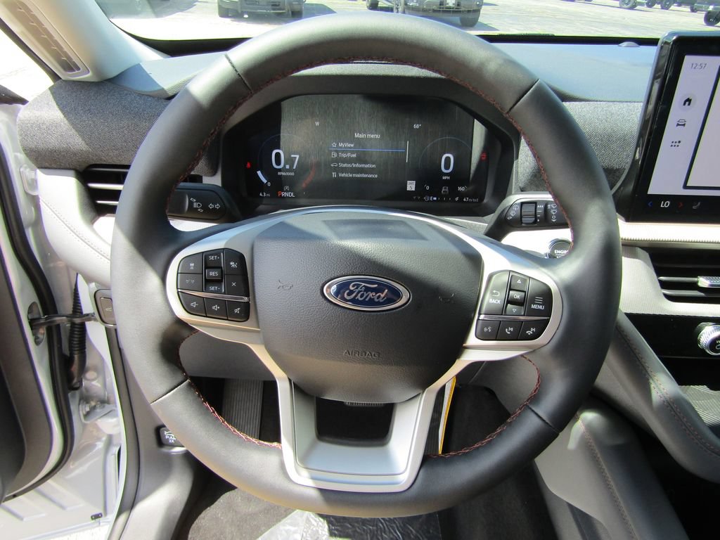 New 2026 Ford Explorer Active w/ Active Comfort Package AWD/4WD image 14