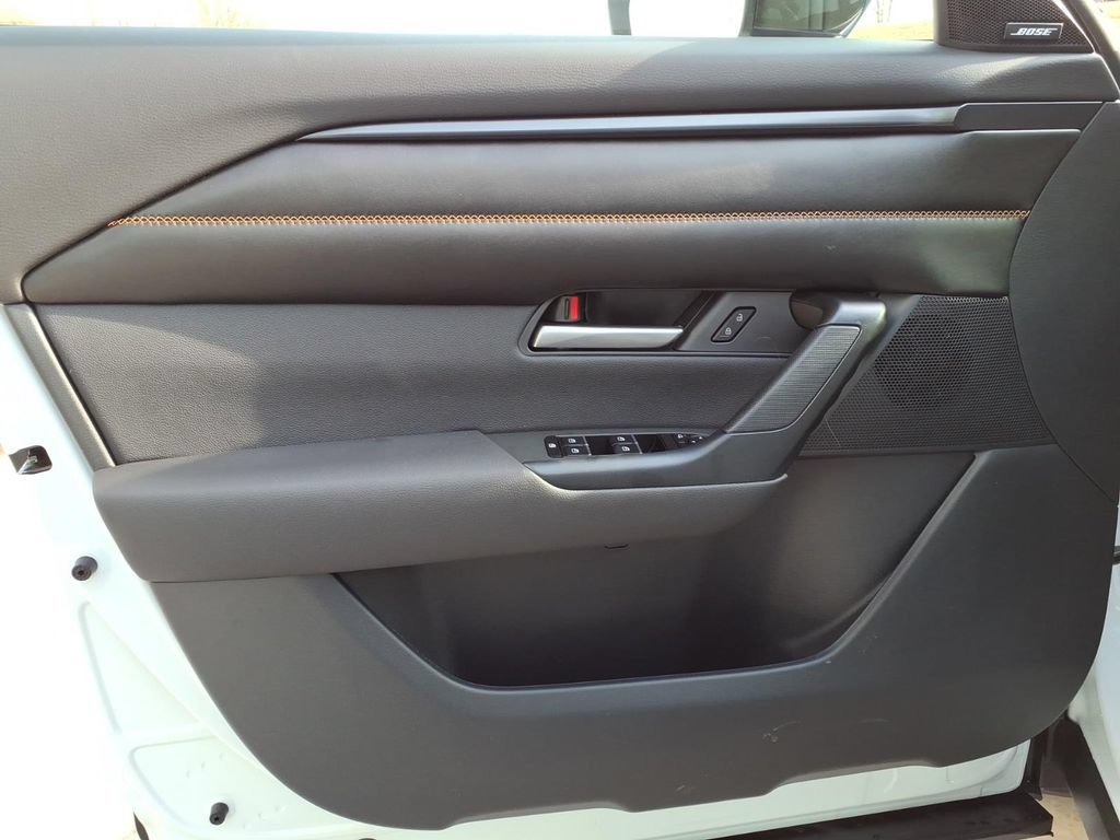 New 2026 MAZDA CX-50 AWD 2.5 Hybrid w/ Weather Package image 11