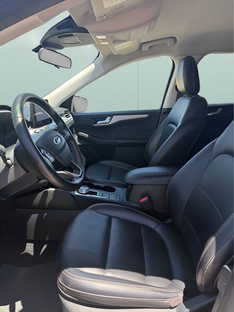 Used 2022 Ford Escape SEL FWD image 10