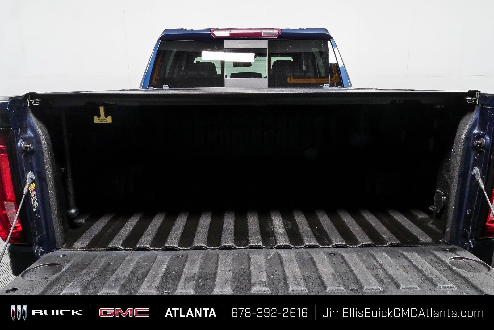 Certified 2022 GMC Sierra 1500 Denali w/ Denali Premium Package AWD/4WD image 30