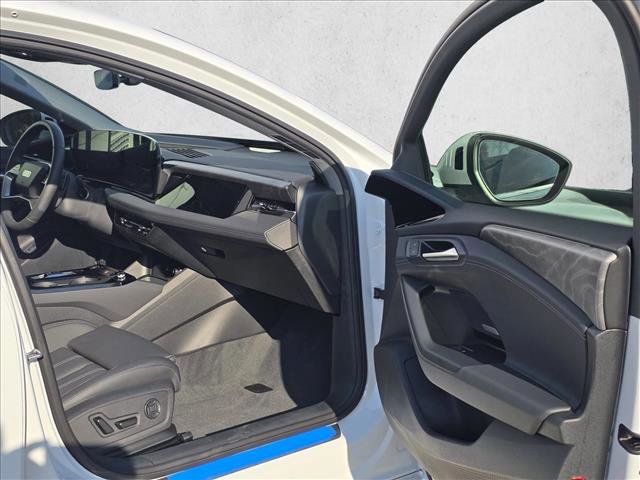 New 2025 Audi A6 e-tron Premium Plus image 11