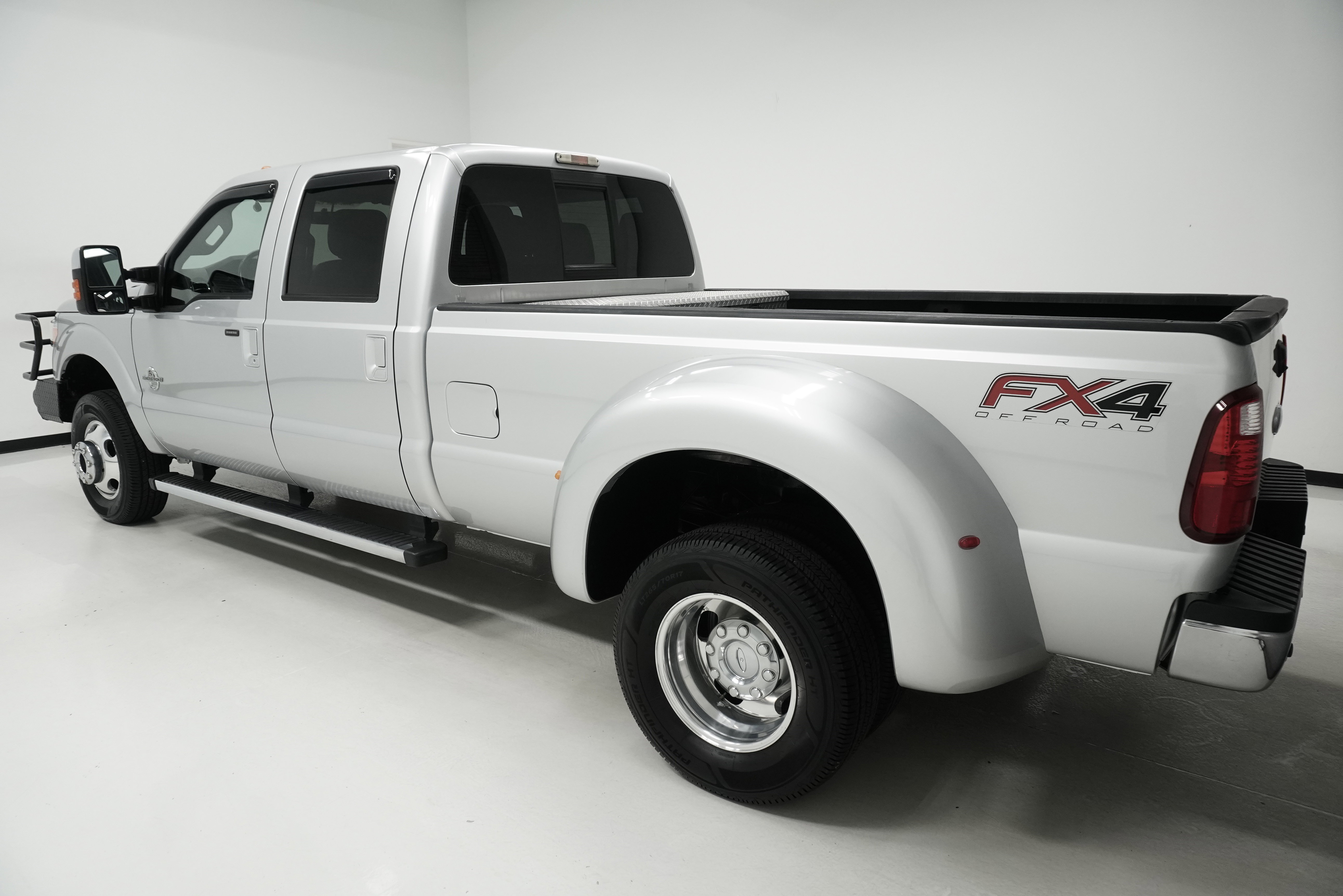 Used 2012 Ford F350 Lariat w/ Lariat Ultimate Pkg AWD/4WD image 4