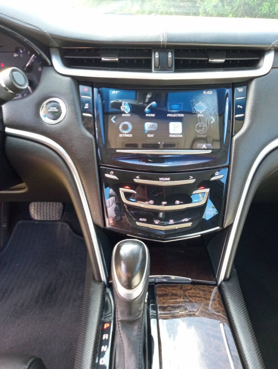 Used 2016 Cadillac XTS w/ Rear Seat Comfort Package FWD image 9