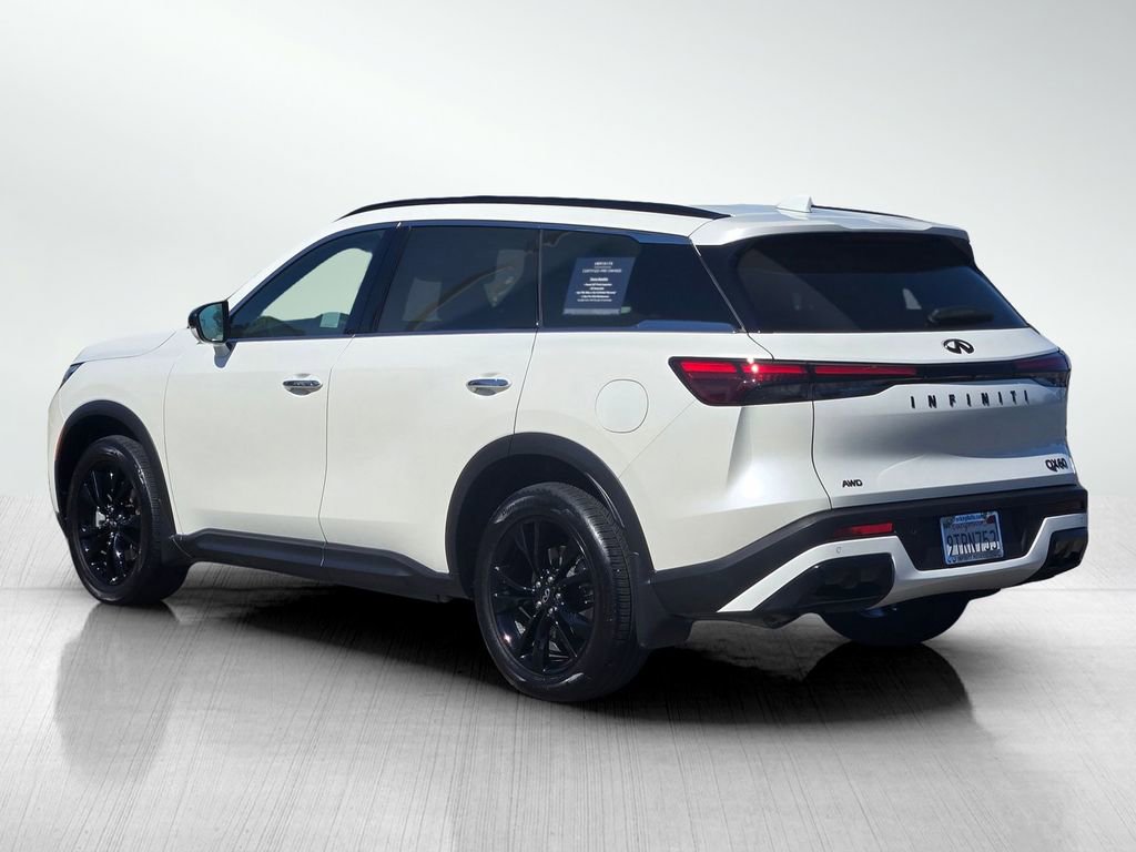 Certified 2025 INFINITI QX60 Luxe w/ Black Edition image 6