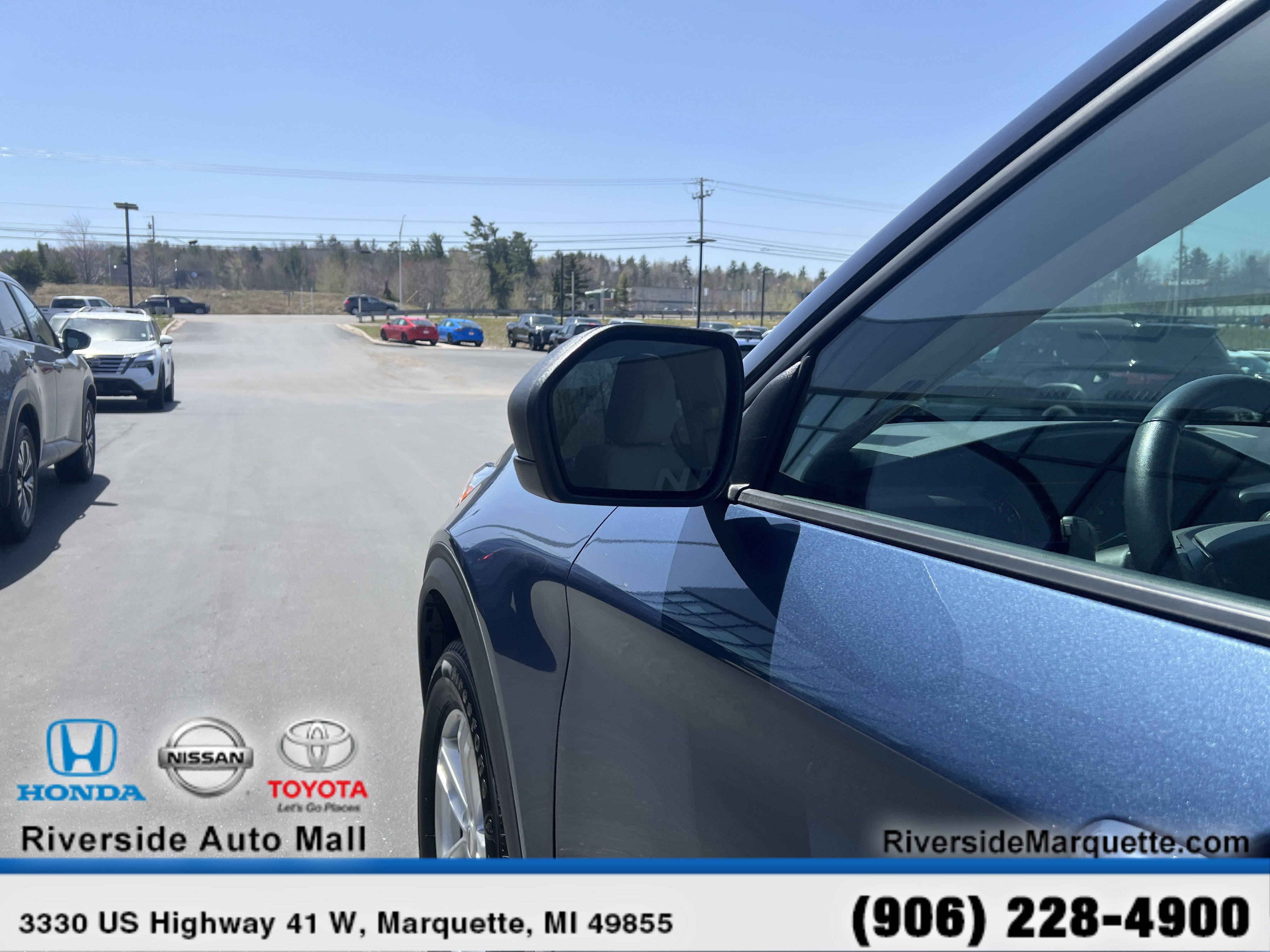 Used 2020 Ford Explorer XLT w/ Class III Trailer Tow Package AWD/4WD image 5