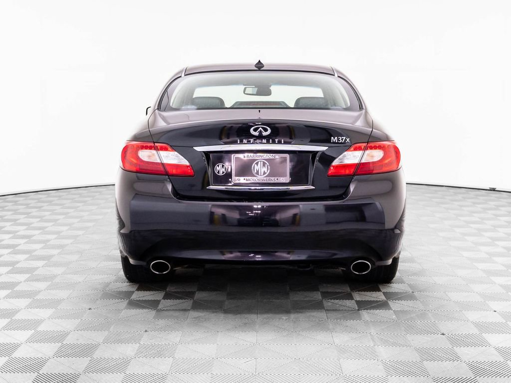Used 2012 INFINITI M37 x w/ Premium Pkg image 5