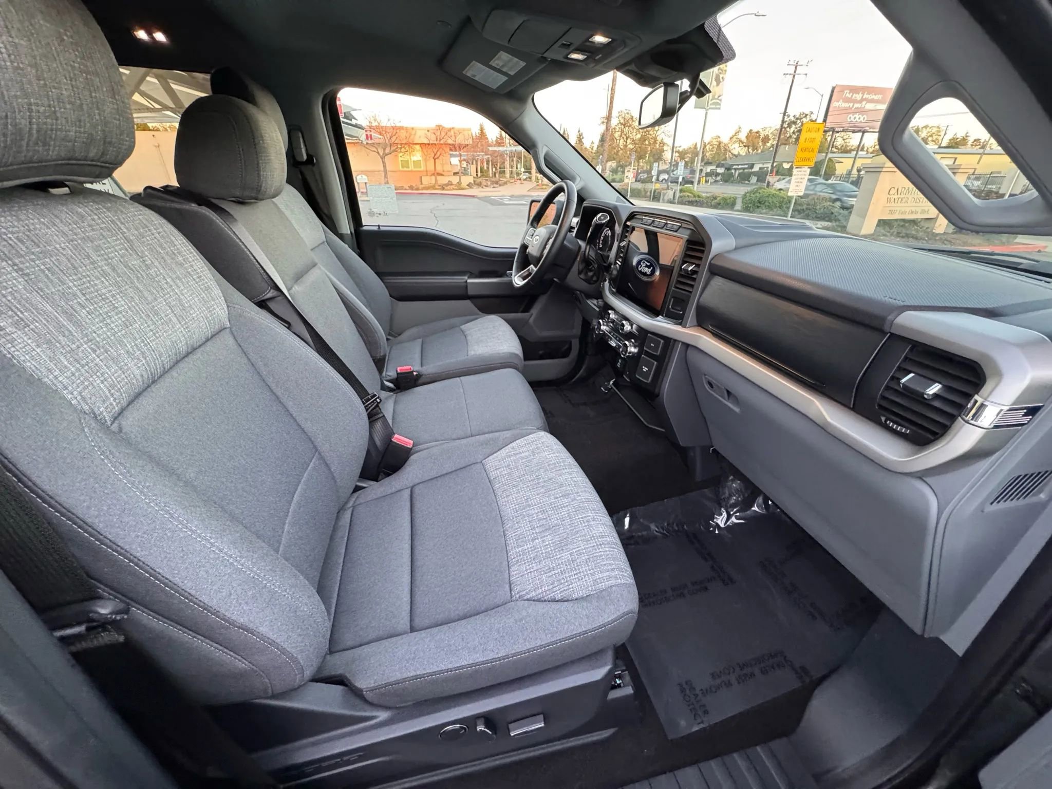 Used 2021 Ford F150 XLT w/ Equipment Group 302A High image 13