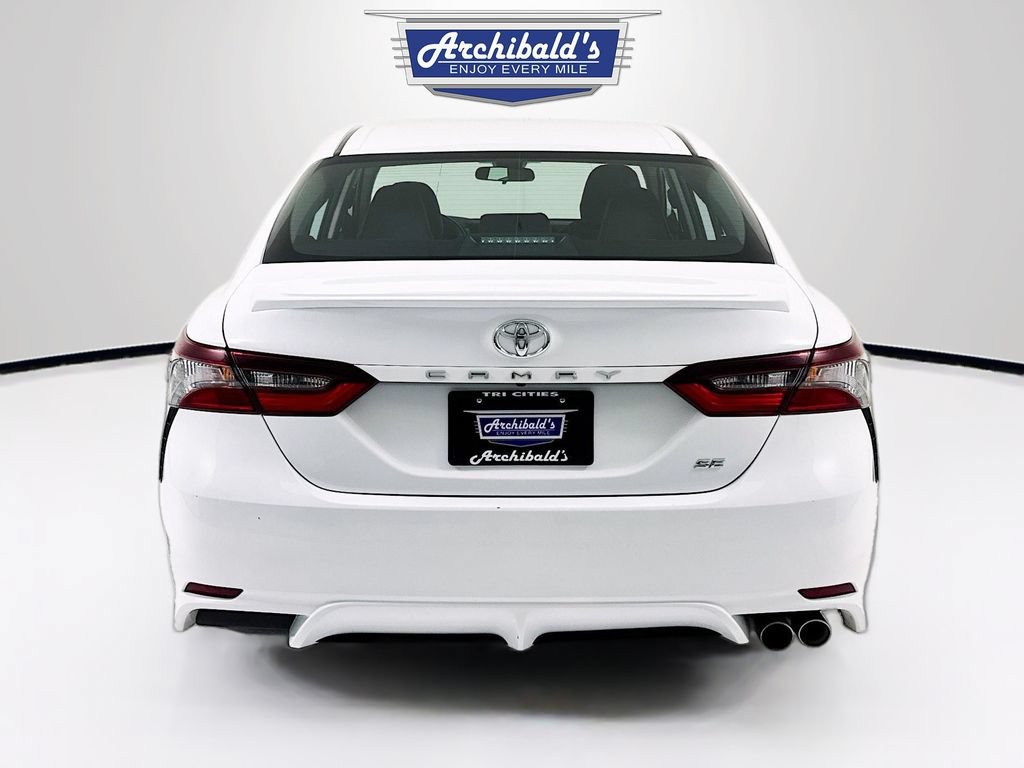 Used 2024 Toyota Camry SE FWD image 6