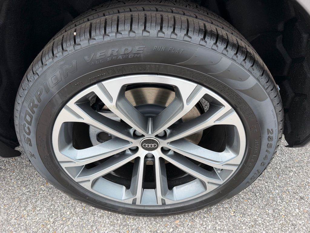 New 2026 Audi Q7 2.0T Premium AWD/4WD image 23