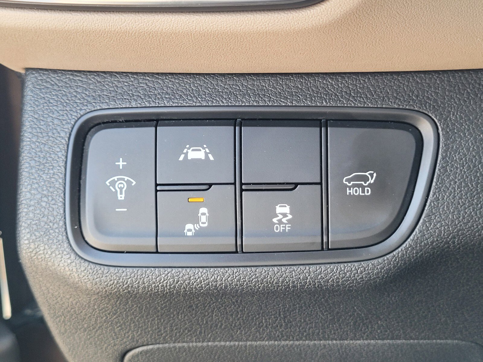 Used 2020 Hyundai Santa Fe SEL w/ Convenience + Premium Package image 22