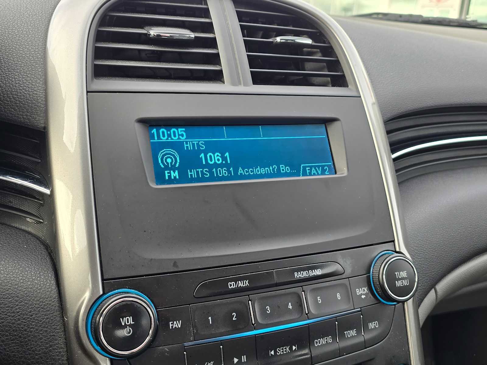 Used 2014 Chevrolet Malibu LS image 27