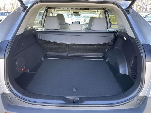 Used 2022 Toyota RAV4 Limited image 13