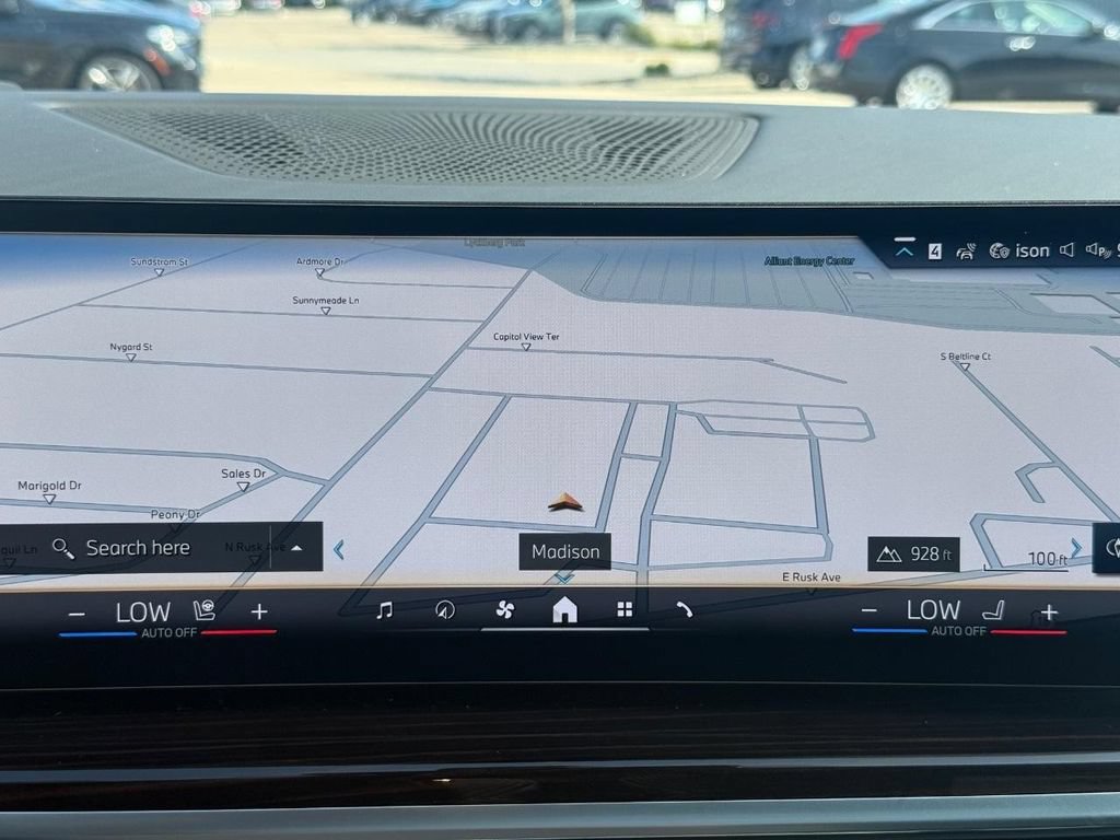 New 2027 BMW X7 xDrive40i w/ M Sport Package AWD/4WD image 17