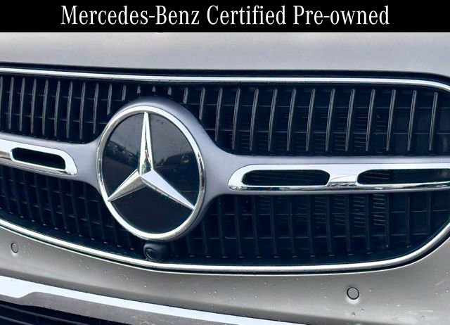 Used 2024 Mercedes-Benz GLC 300 4MATIC image 6