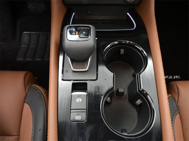 New 2026 Nissan Rogue Platinum w/ Platinum Premium Package image 3