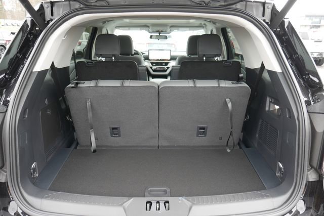 New 2026 Ford Explorer Active w/ Active Comfort Package image 12