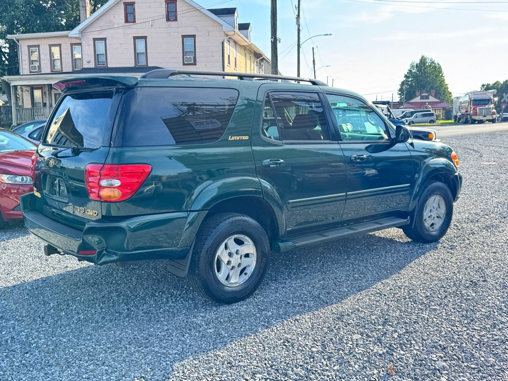 Used 2002 Toyota Sequoia Limited w/ Gold Pkg AWD/4WD image 5