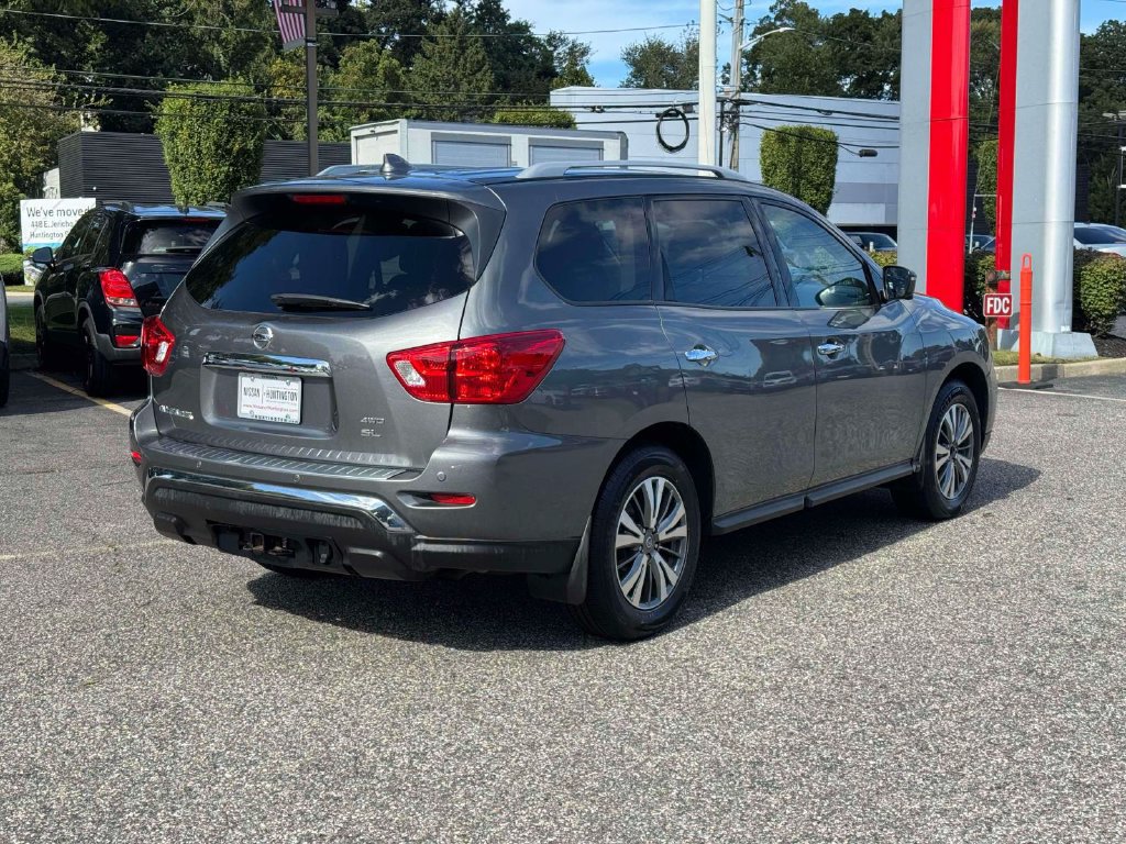 Used 2020 Nissan Pathfinder SL w/ Cargo Package AWD/4WD image 8