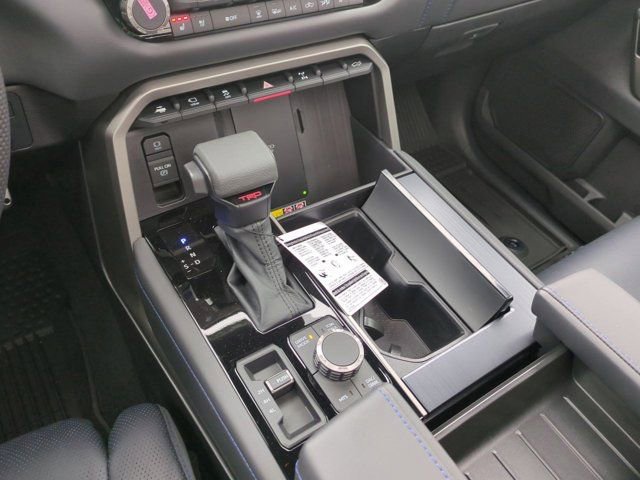 New 2026 Toyota Tundra Limited AWD/4WD image 16