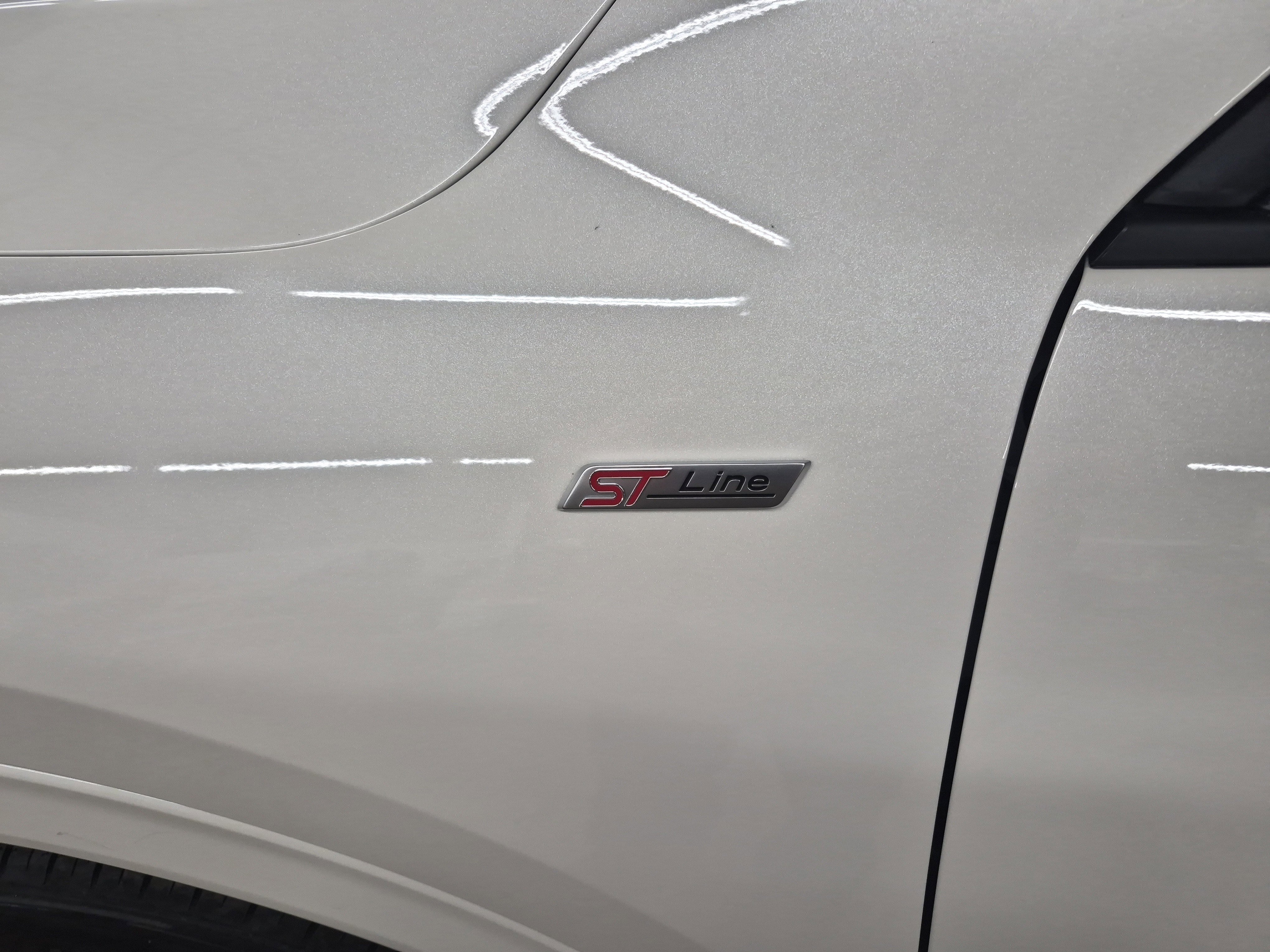 New 2026 Ford Escape ST-Line Elite image 8